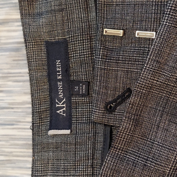 Ann Klien Women's slacks gray - Picture 3 of 6